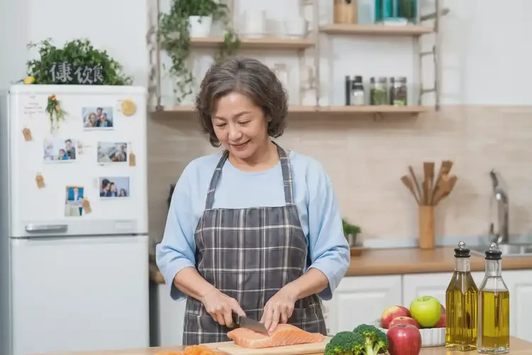 哺乳期媽媽手臂上經(jīng)常長濕疹能夠徹底治愈嗎(圖1)