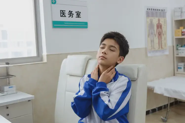 中學(xué)生脖子上起濕疹能靠自己自愈嗎(圖2)