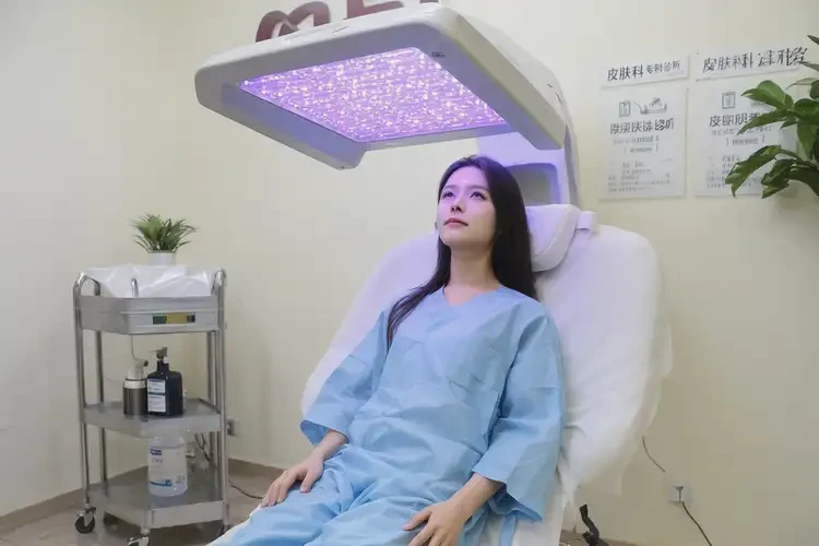 女性屁股經(jīng)常長濕疹不管它會自己自愈嗎(圖2)