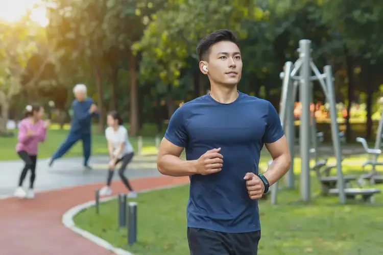 男性肚子偶爾起濕疹能夠徹底治愈嗎(圖1)