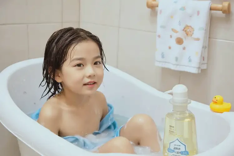 兒童腳上出濕疹不管它會自己好嗎(圖1)