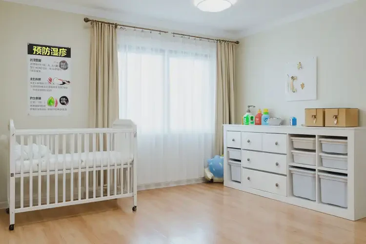 婴幼儿脚上出现湿疹能靠自己自愈吗(图1)