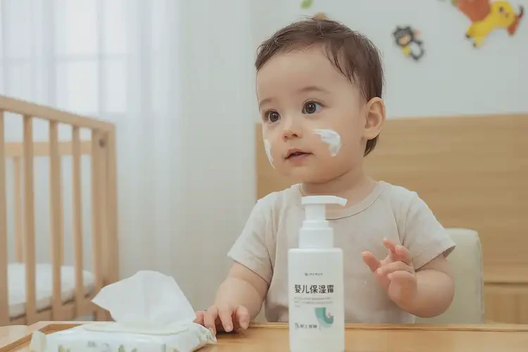 孩子身上容易长湿疹能靠自己自愈吗(图2)