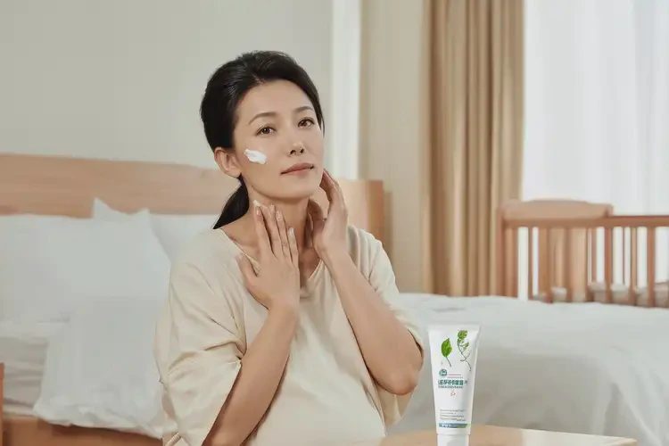 产妇脖子经常长湿疹能够彻底治愈吗(图2)