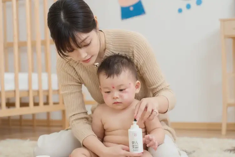 婴幼儿脸上出湿疹能够彻底治愈吗(图3)