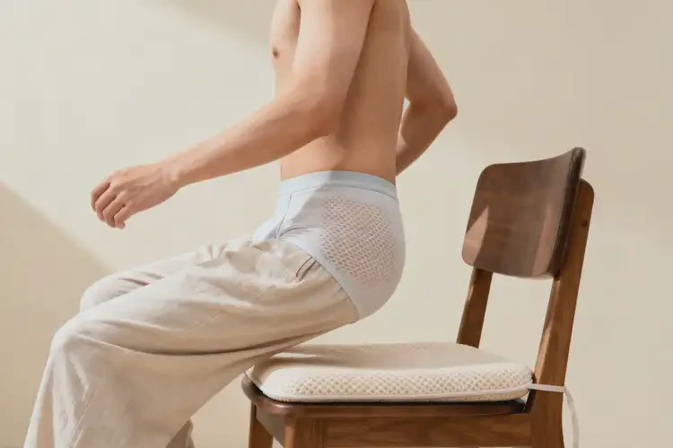 青年人屁股容易起濕疹可以徹底自愈嗎(圖1)