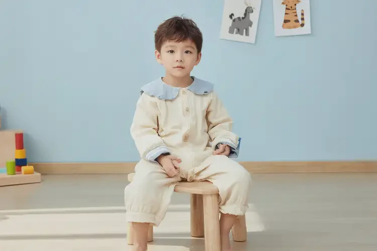 少兒小腿經(jīng)常長(zhǎng)濕疹不管它會(huì)自己好嗎(圖1)