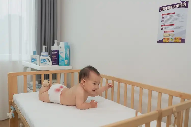 孩子屁股偶爾起濕疹不管它會(huì)自己好嗎(圖4)