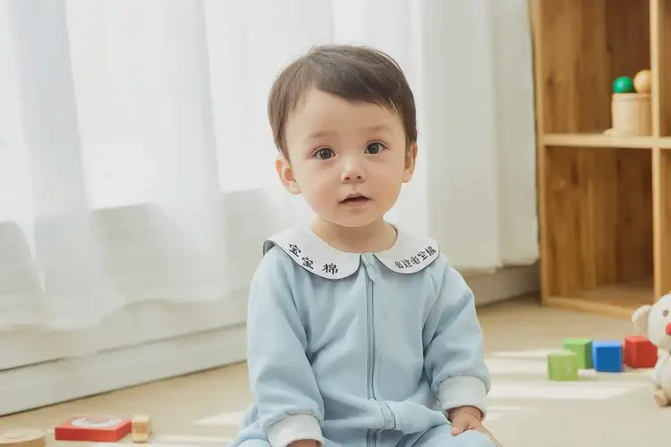 幼兒脖子容易起濕疹可以徹底自愈嗎(圖2)