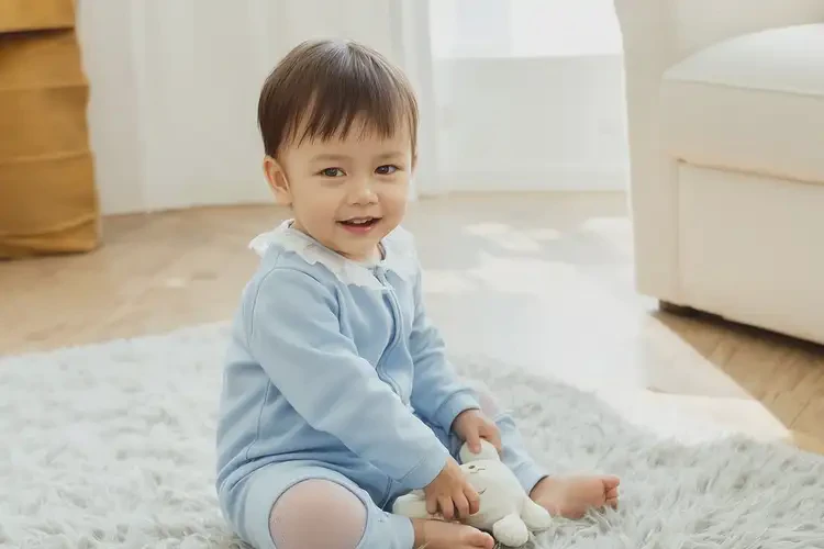 幼兒大腿上起濕疹不管它會自己痊愈嗎(圖1)