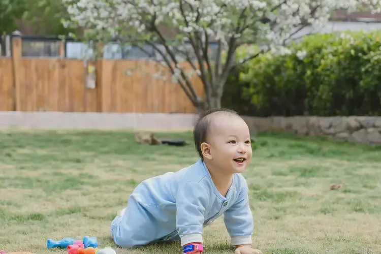 嬰幼兒全身容易長濕疹能夠徹底治愈嗎(圖1)