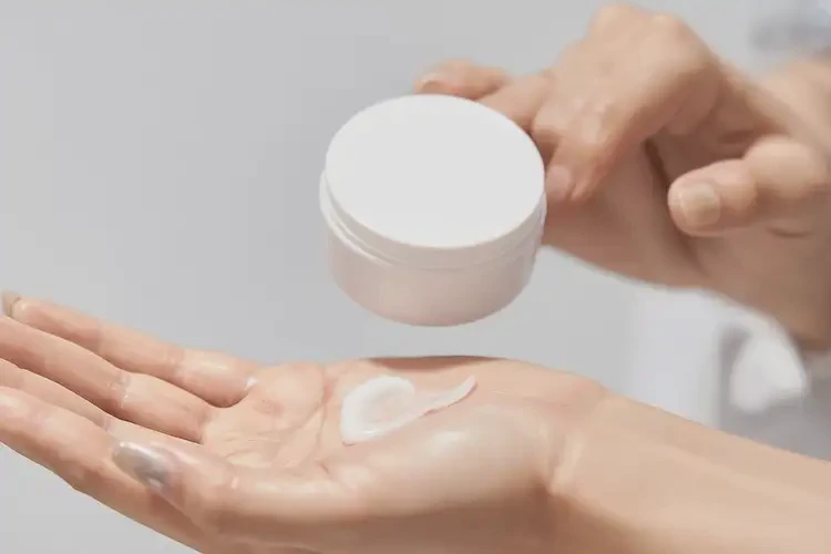 女性四肢偶爾起濕疹不管它會自己痊愈嗎(圖2)