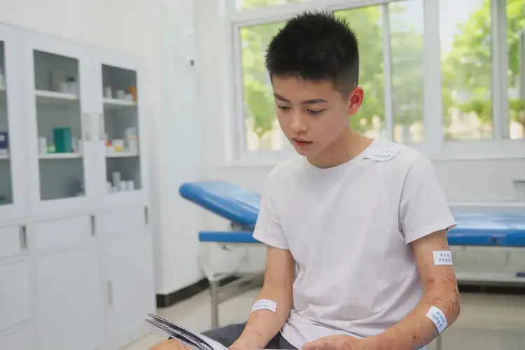 大學(xué)生四肢長濕疹能不能徹底自愈(圖4)