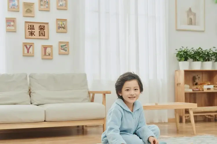 少兒大腿有濕疹可以徹底自愈嗎(圖1)