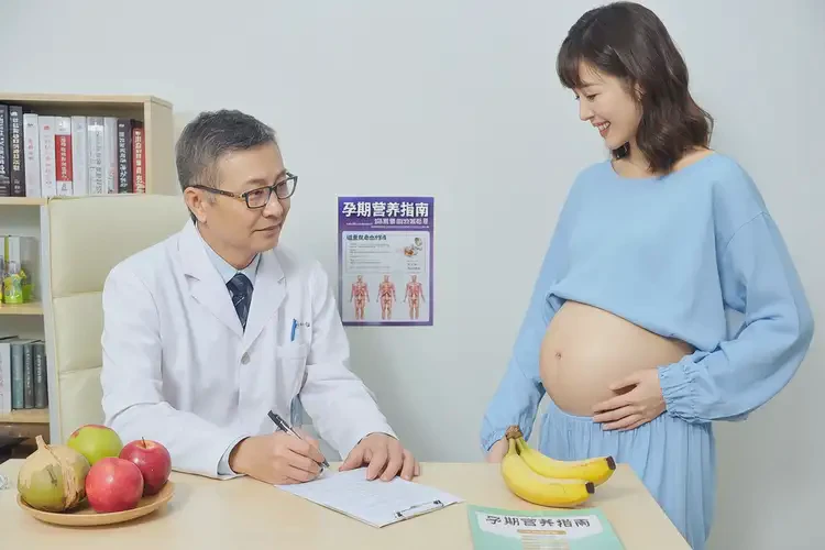 懷孕五個(gè)半月吃椰色果可以嗎(圖1)