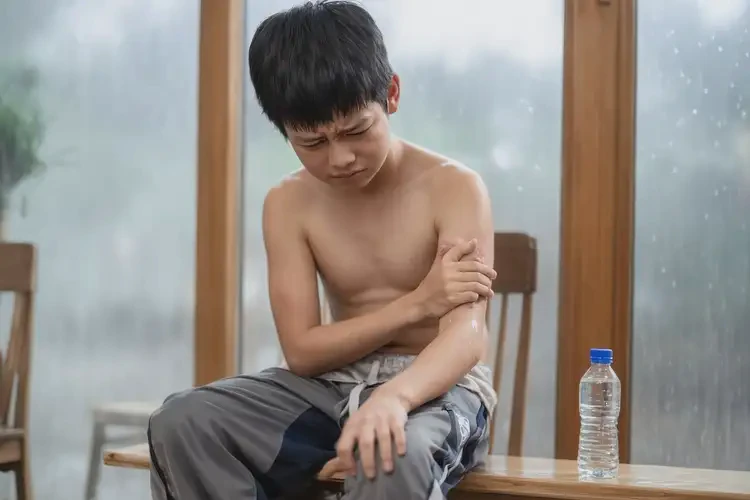 青少年屁股偶爾起濕疹不管它會(huì)自己好嗎(圖3)