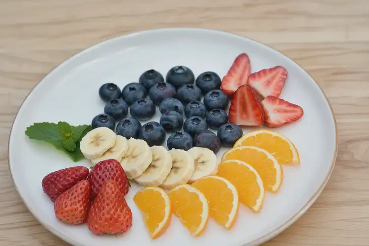 發(fā)育期女生吃藍(lán)莓可以嗎(圖2)