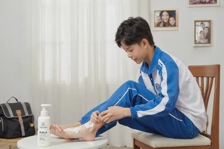 中學(xué)生腳上起濕疹可以徹底自愈嗎(圖2)