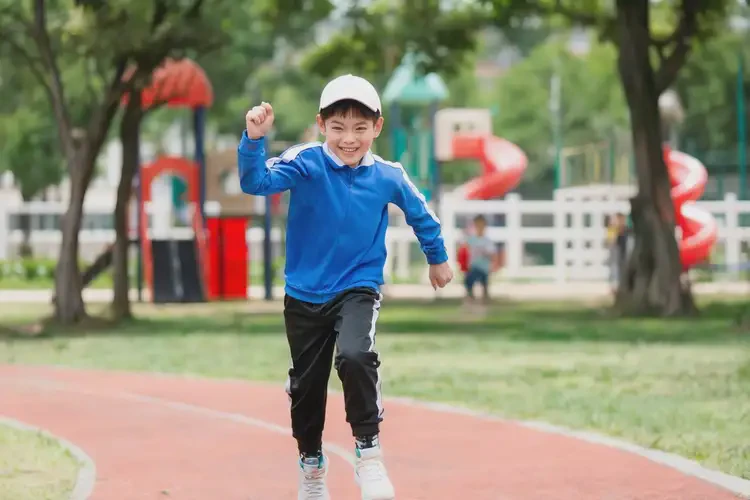 小學生四肢經(jīng)常起濕疹可以徹底自愈嗎(圖1)