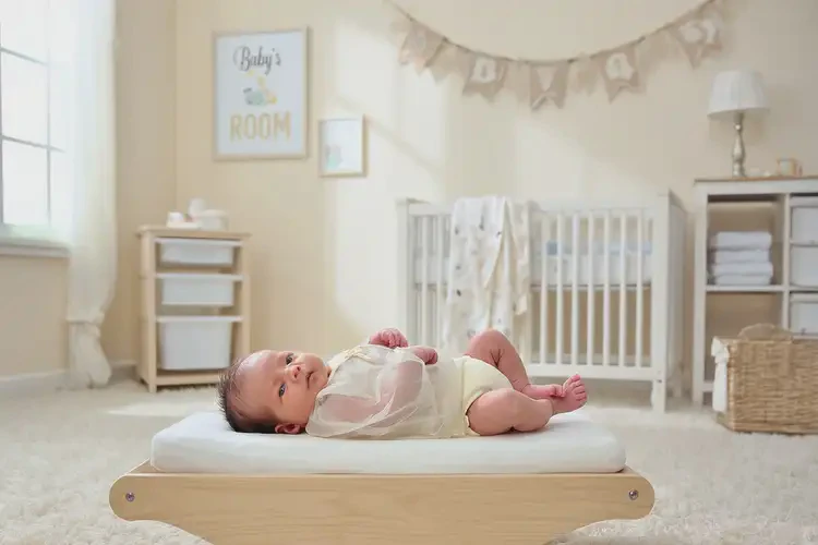 新生兒脖子容易長(zhǎng)濕疹不管它會(huì)自己自愈嗎(圖1)