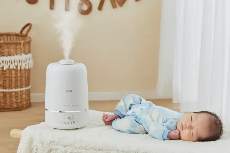 新生兒手臂起濕疹不管它會(huì)自己自愈嗎(圖2)