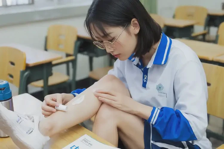 中學生小腿上出現(xiàn)濕疹可不可以徹底自愈(圖3)