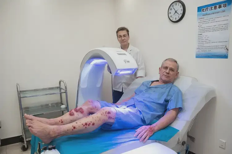 男人大腿偶爾長濕疹能徹底自愈嗎(圖1)