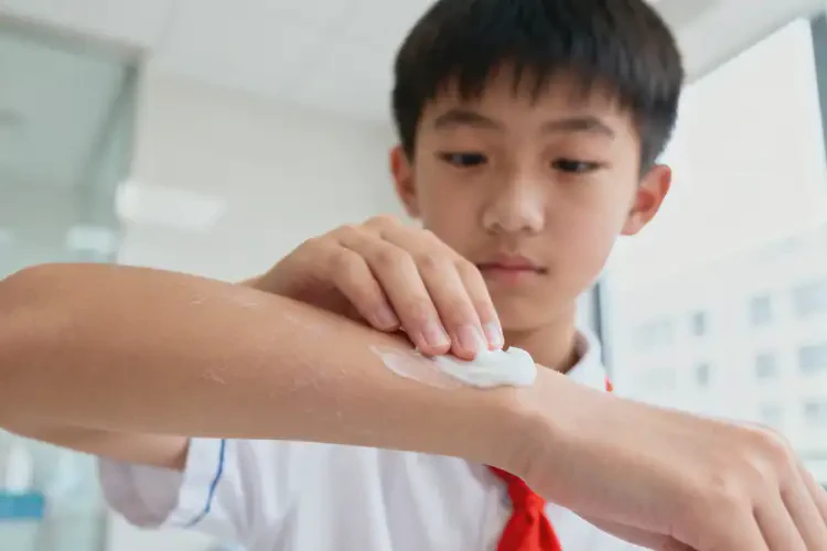 中學(xué)生四肢起濕疹能不能徹底自愈(圖4)