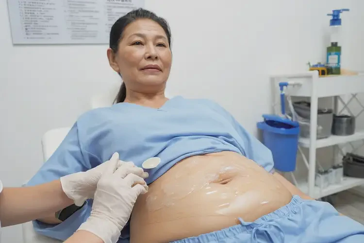 男人肚子上經(jīng)常長濕疹能徹底自愈嗎(圖2)