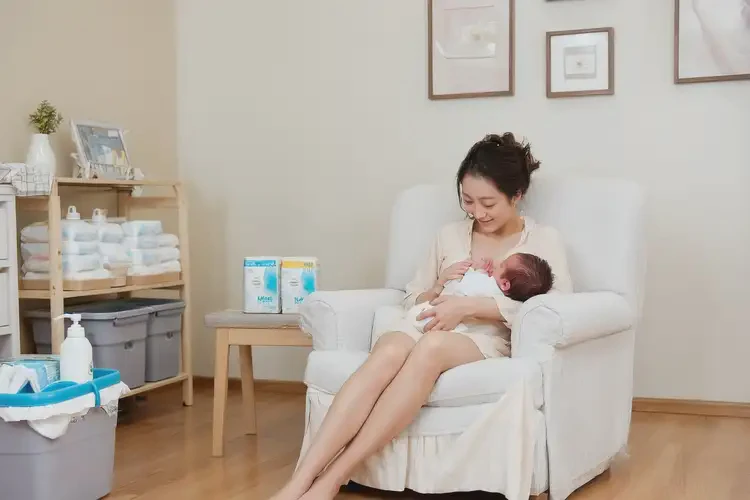 哺乳期媽媽屁股上經(jīng)常長濕疹能夠徹底治愈嗎(圖4)