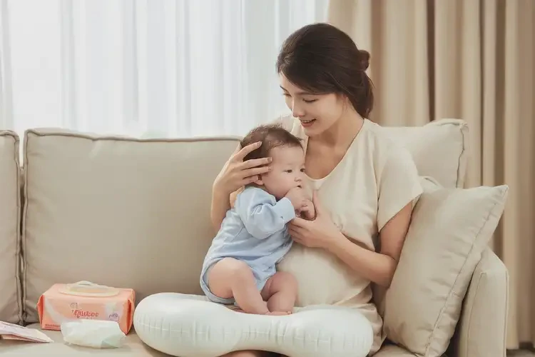 哺乳期媽媽肚子上容易起濕疹可不可以徹底自愈(圖1)