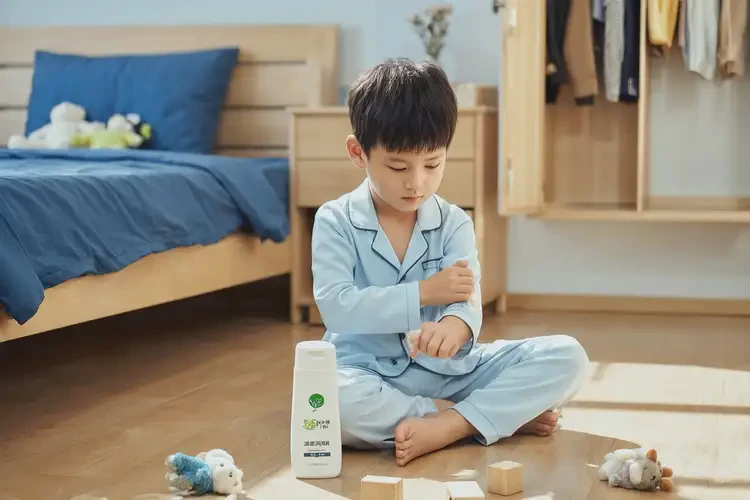 孩子肛周偶尔起湿疹可以彻底自愈吗(图2)