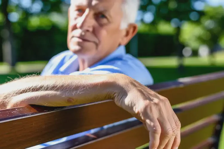 高齡老人手臂有濕疹不管它會(huì)自己自愈嗎(圖3)