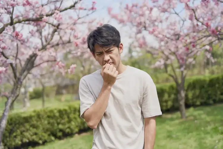 男生脖子容易起濕疹可不可以徹底自愈(圖1)