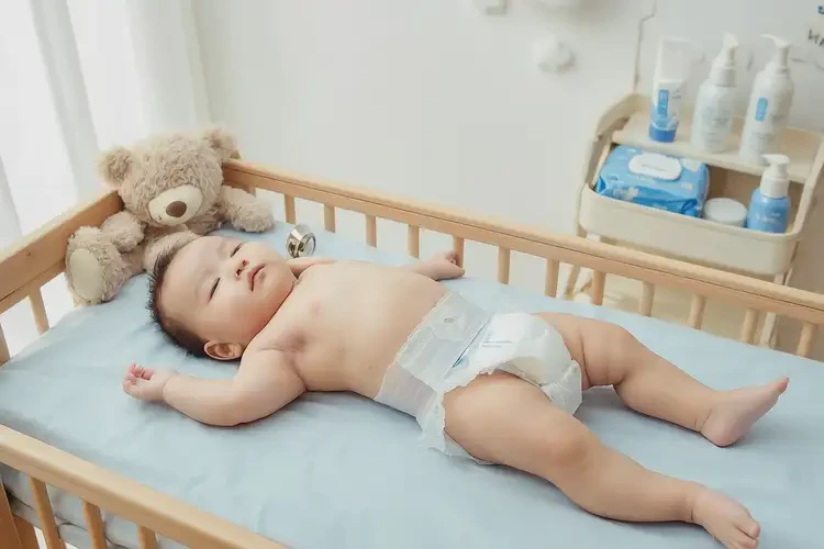 小孩屁股上容易長(zhǎng)濕疹不管它會(huì)自己好嗎(圖1)