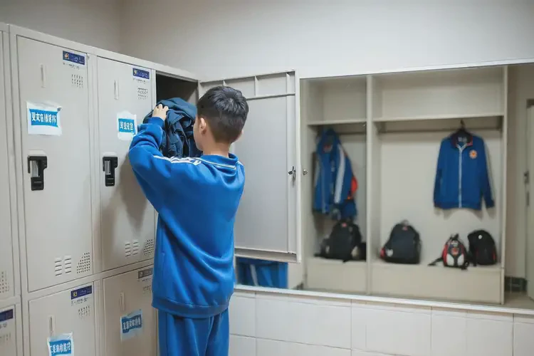 中学生屁股上经常长湿疹能不能彻底自愈(图1)