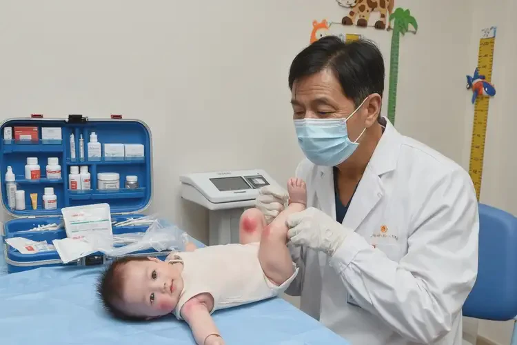 寶寶大腿起濕疹可不可以徹底自愈(圖1)