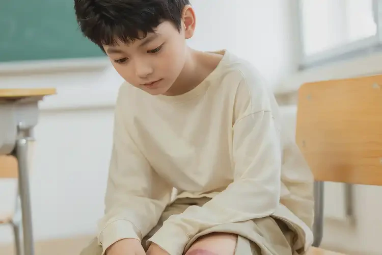 小學生大腿經(jīng)常長濕疹能靠自己自愈嗎(圖1)