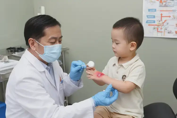 幼兒手上經(jīng)常長濕疹能徹底自愈嗎(圖3)