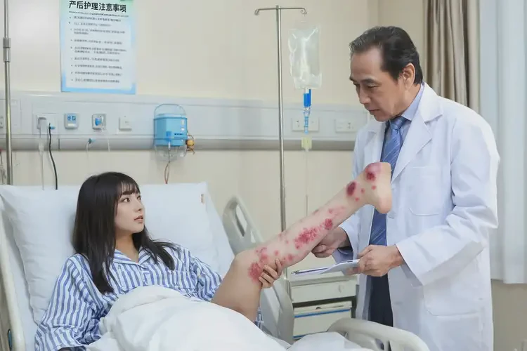 產(chǎn)婦小腿上經(jīng)常長濕疹能靠自己自愈嗎(圖1)