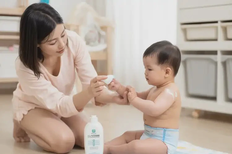 幼儿屁股上出现湿疹可不可以彻底自愈(图3)