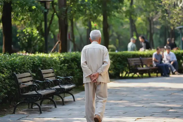 高齡老人手臂有濕疹能不能徹底自愈(圖1)