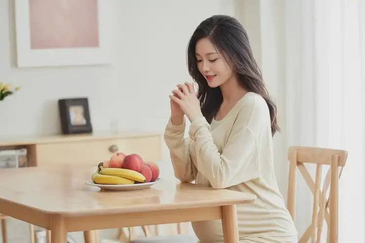 孕8周5天吃蟠桃可以嗎