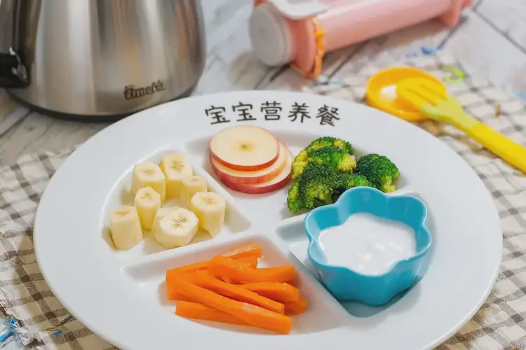 寶寶大腿上偶爾起濕疹可以徹底自愈嗎(圖1)