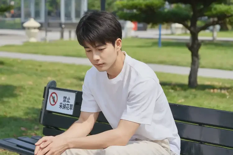 男生脖子上經(jīng)常長(zhǎng)濕疹不管它會(huì)自己自愈嗎(圖1)