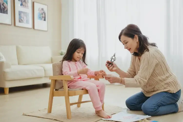 小儿小腿上偶尔长湿疹能靠自己自愈吗(图1)