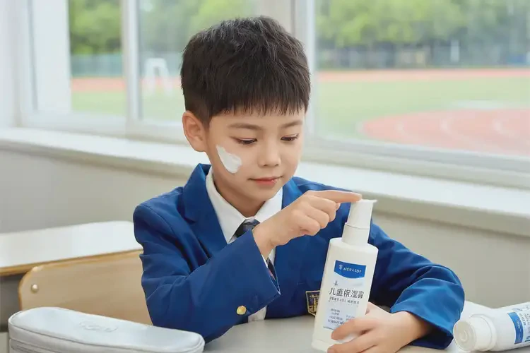 小學生大腿經(jīng)常長濕疹能靠自己自愈嗎(圖2)