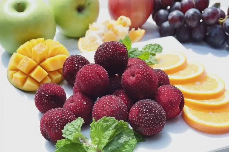 懷孕六個(gè)半月吃楊梅可以嗎(圖3)