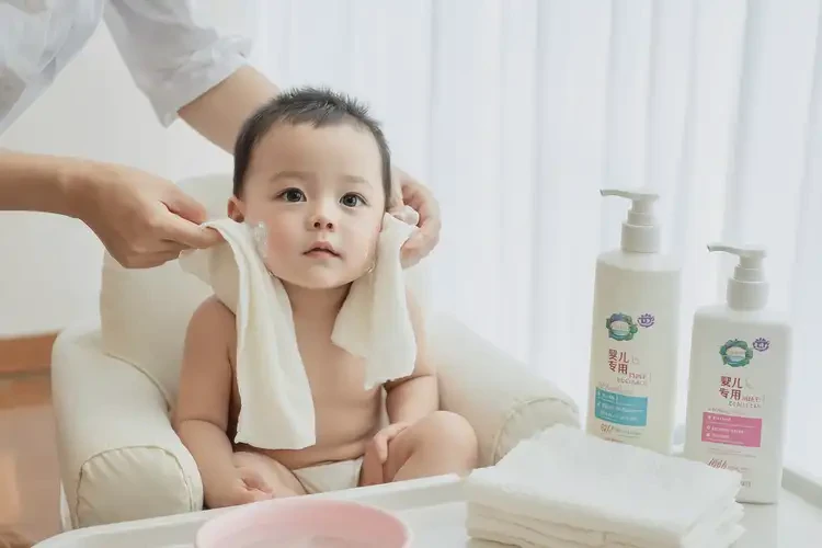 寶寶面部偶爾長濕疹可不可以徹底自愈(圖3)