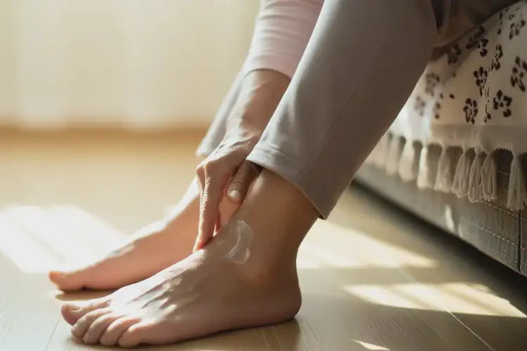 高龄老人脚上有湿疹可以彻底自愈吗(图4)